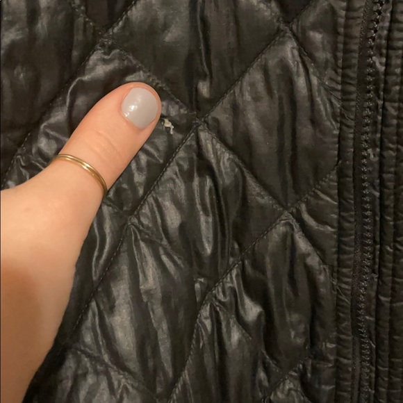 L women’s north face down jacket - Picture 5 of 6